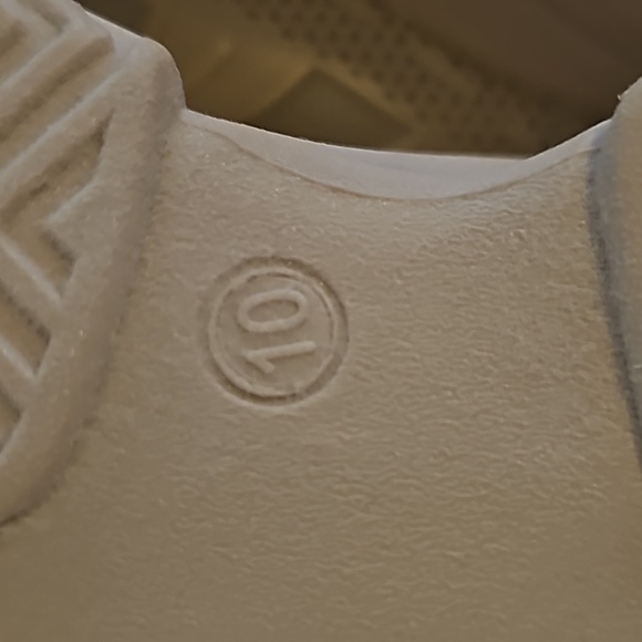 Madden Girl light pink/sand Chunky sneakers - Picture 6 of 14